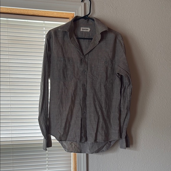 Taylor Stitch Other - Men's Taylor Stitch Gray Button-Up Shirt. Size Medium/40
